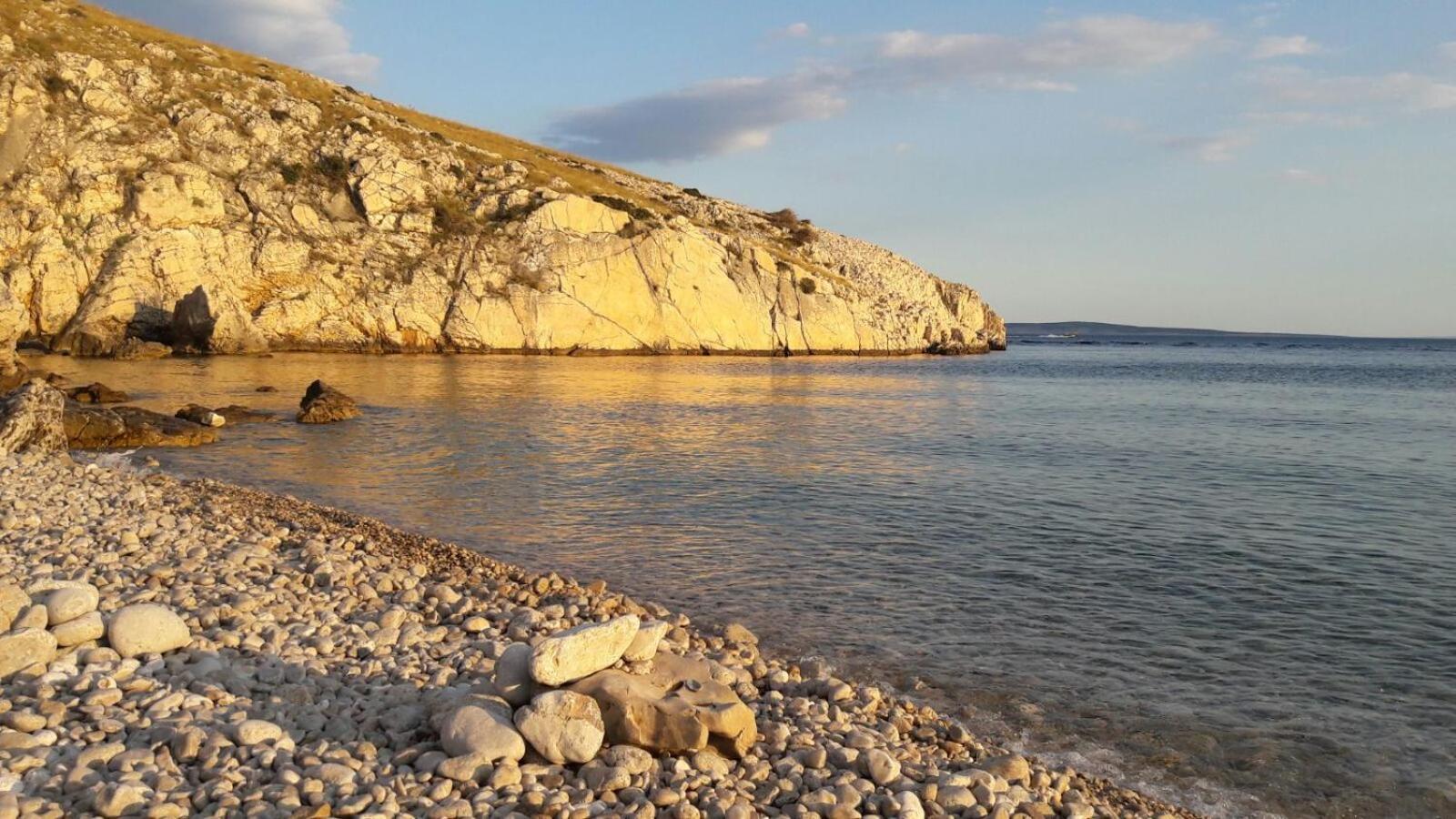 Studio Apartman Stara Baška المظهر الخارجي الصورة