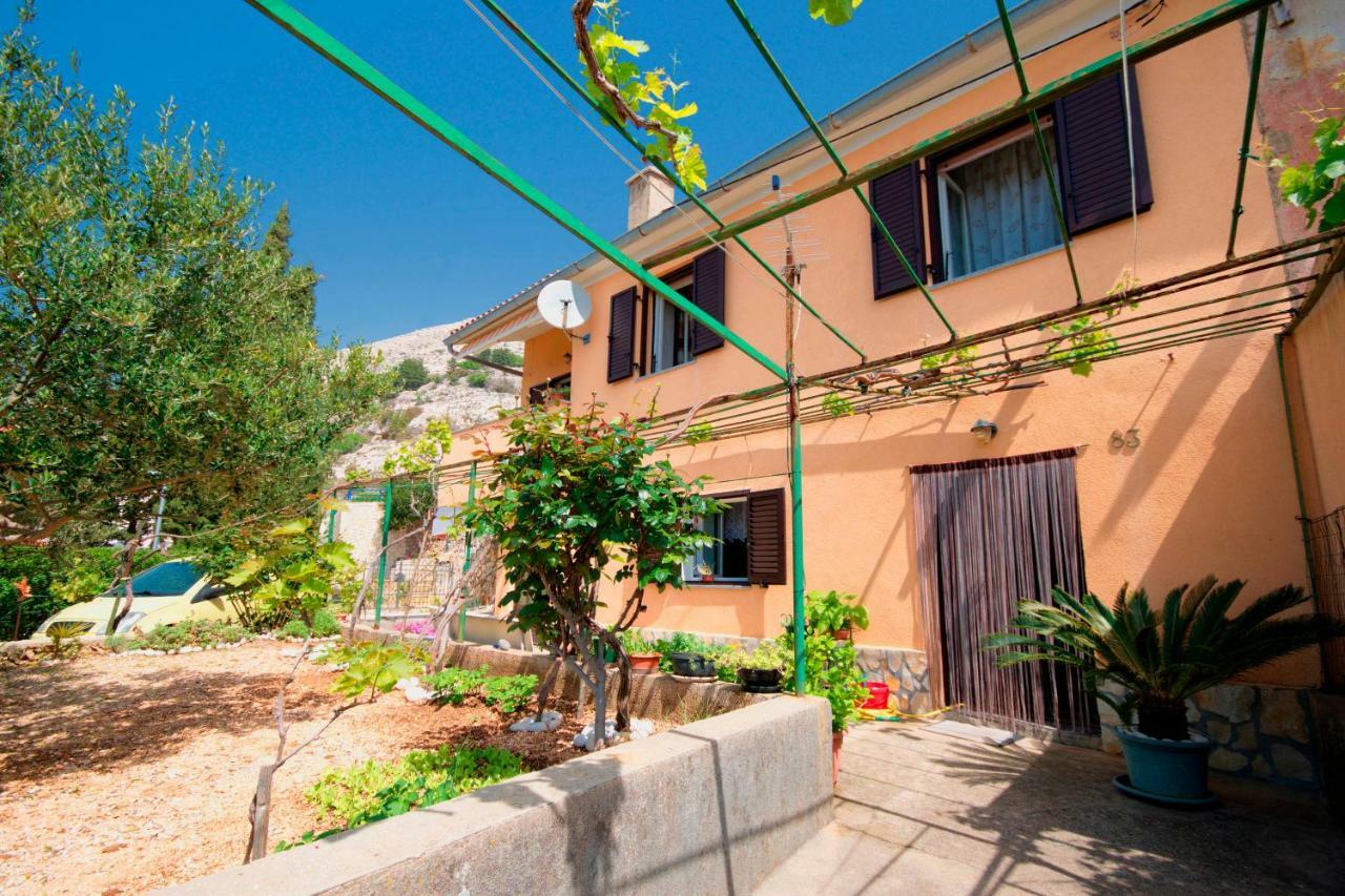 Studio Apartman Stara Baška المظهر الخارجي الصورة